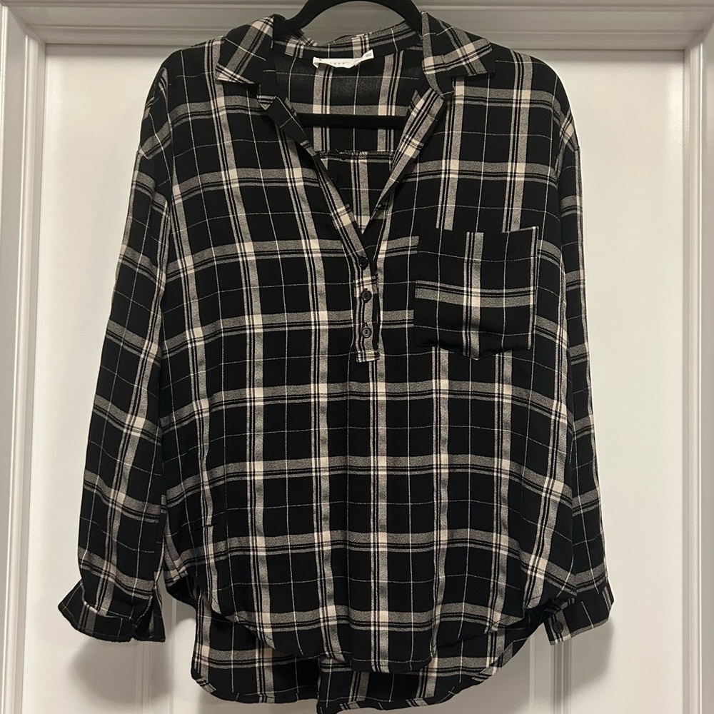 Nordstrom Lush plaid top EUC